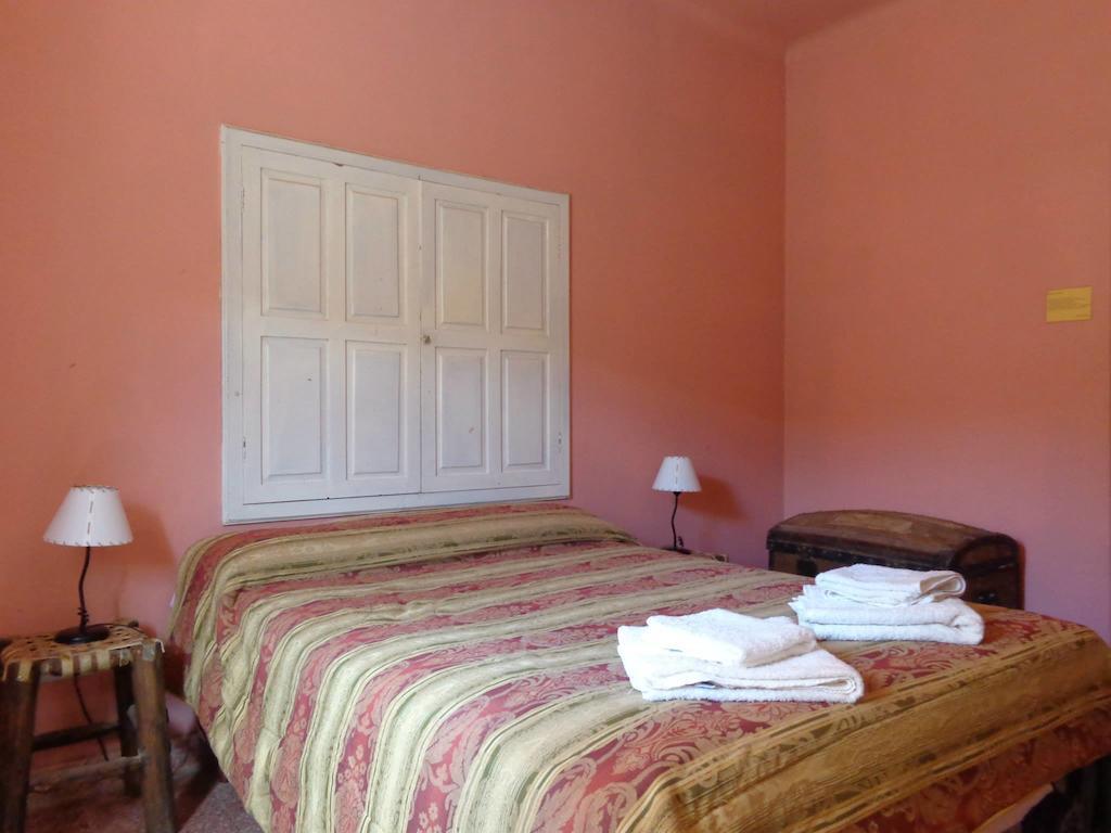Hostal La Antigua Humahuaca Rum bild